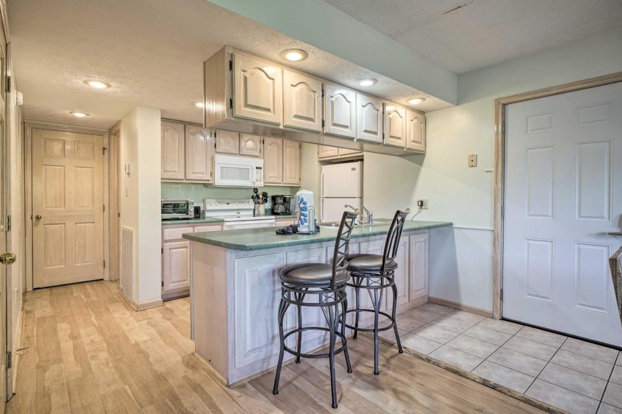 Rustic Pigeon Forge Home With Private Hot Tub! Buitenkant foto