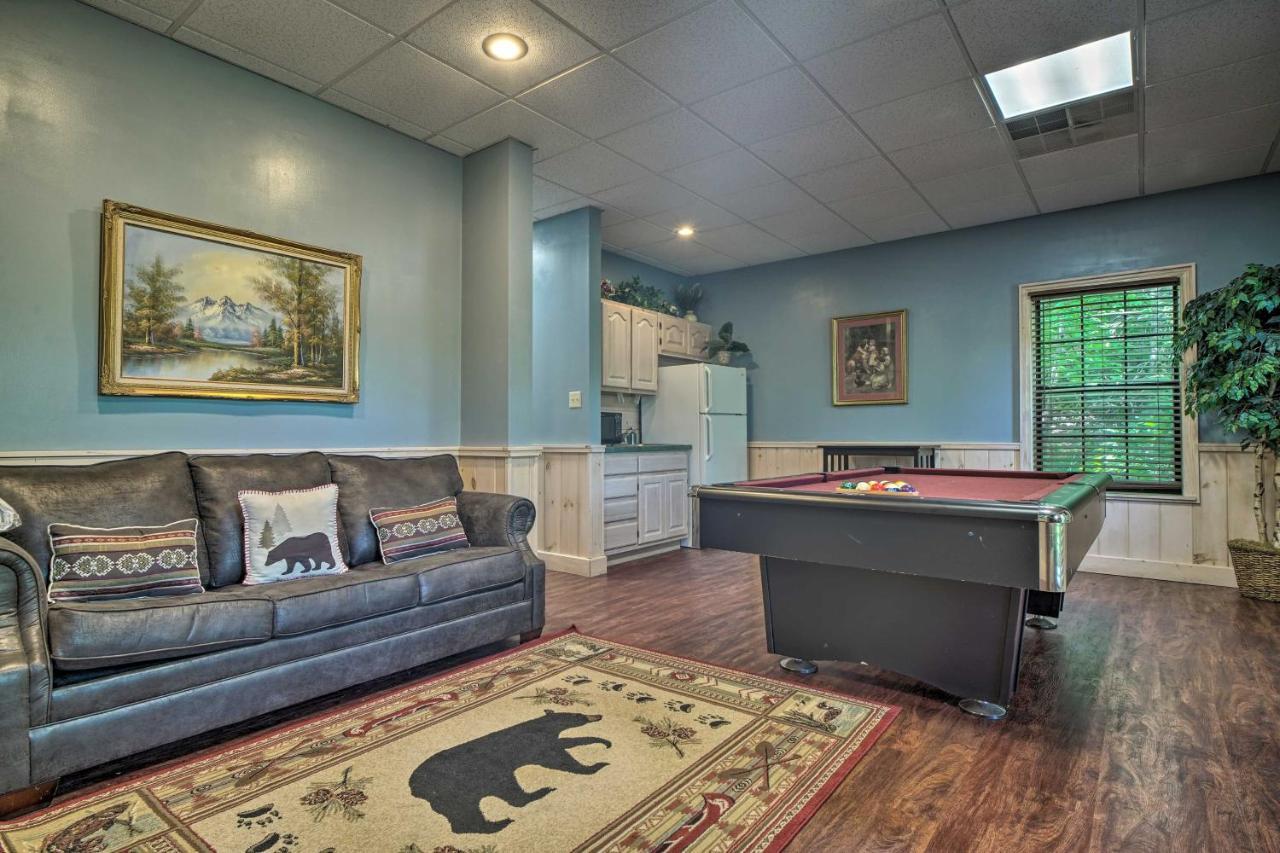 Rustic Pigeon Forge Home With Private Hot Tub! Buitenkant foto