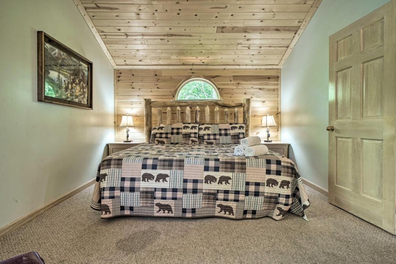 Rustic Pigeon Forge Home With Private Hot Tub! Buitenkant foto